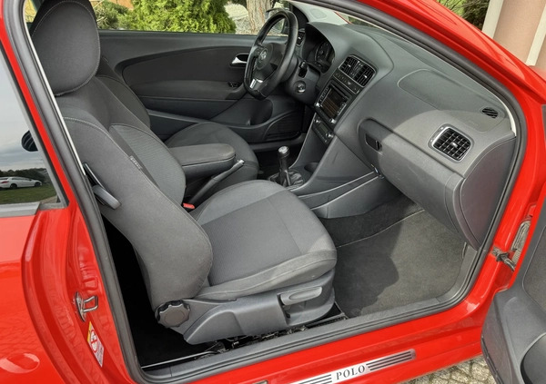 Volkswagen Polo cena 18500 przebieg: 173100, rok produkcji 2010 z Bolesławiec małe 596